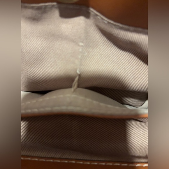 London Fog Brown 4 Compartment Handbag - Picture 16 of 16